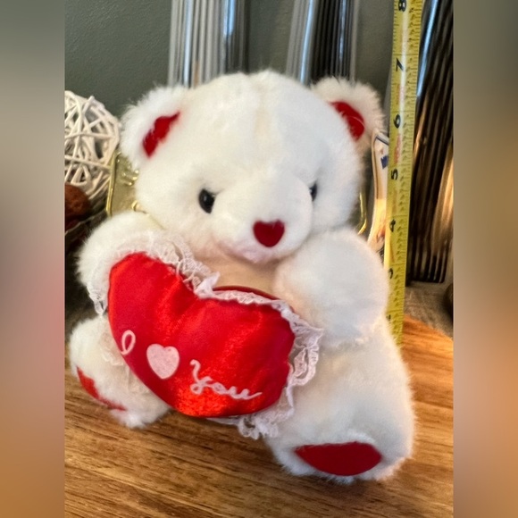 Royal Plush I Love You Heart Bear with White Lace ~ 6” of Cuteness ❤️ Vintage 🧸 - Picture 8 of 16